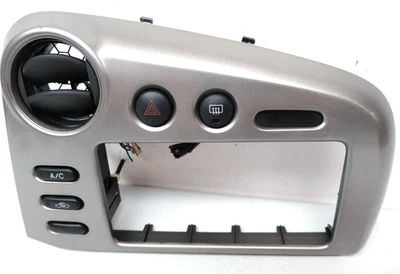 Pontiac Vibe 2003 2008 radio bisel tablero moldura panel ventilación reloj 2006 2007 2005 E4 Foto 1 de 4