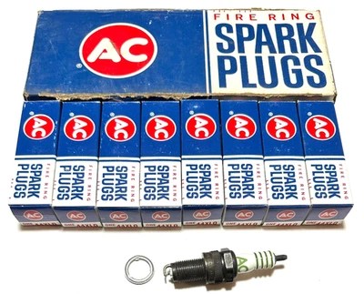 Set of 8 Vintage NOS AC Fire Ring Spark Plugs 44XLO | 5613292 Made in USA - Image 1 of 3