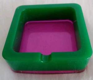 Homemade Resin Ashtray Green & Pink Home Gift Unique New - Picture 1 of 3