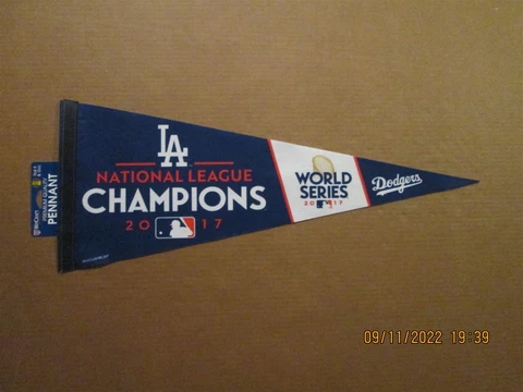MLB Los Angeles Dodgers 2017 NL Champions Roll It Up & Go Baseball Pennant Cover