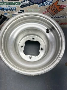 YAMAHA 450 RAPTOR 660 WARRIOR 350 OEM LLANTA TRASERA 9X8,5 4X115 PATRÓN DE PERNOS - Imagen 1 de 7