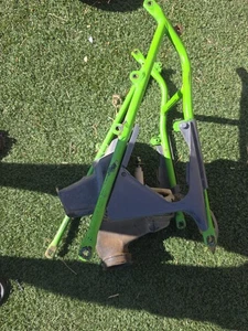 1994-1998 Kx 125 Subframe And Airboot - Picture 1 of 6