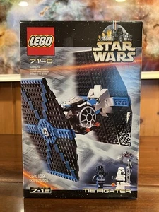 LEGO Star Wars: TIE Fighter (7146) - Picture 1 of 6