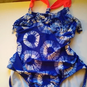 Xhilaration Girls Tie Dye blue swimsuit one piece. XL Summer Fun - Picture 1 of 4