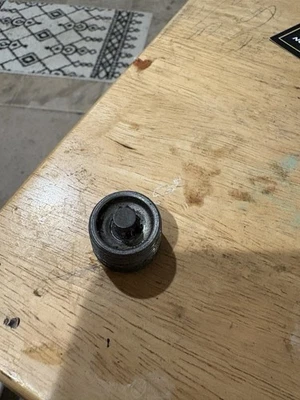 Porsche 911 912 914 928 930 plugue de drenagem de transmissão com ímã 99906402002 fabricante de equipamento original - Imagem 1 de 2