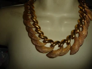 VINTAGE NAPIER SELTENE AUSSAGE SCHWERE GOLDFARBENE 1" MIT HALSKETTE #30/26 - Bild 1 von 11