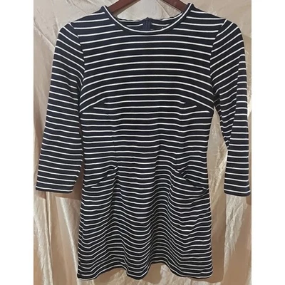 Vestido Suéter Alex Marie Talla L Mangas 3/4 Azul Marino Blanco Rayas con Bolsillos Foto 1 de 3