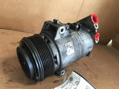 2012-2021 Nissan NV 2500 ar condicionado A/C compressor CA fabricante de equipamento original - Imagem 1 de 4