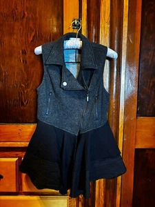 Mystree Gray and Black Wool Blend Zipper Vest Size Medium - Picture 1 of 5
