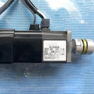Nuevo para servomotor HC-KFS053B HCKFS053B - Imagen 1 de 2