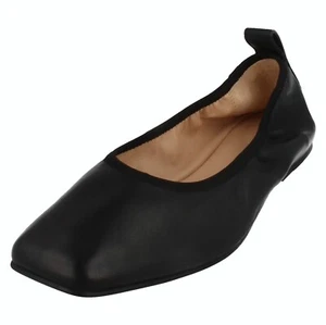 Zapatos planos informales sin cordones de cuero PURE BALLET para dama de Clarks 49,99 € - Imagen 1 de 10