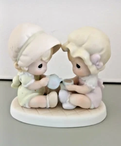 Precious Moments -friendship hits the spot 1997 - Picture 1 of 2