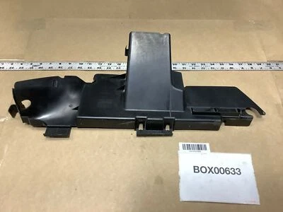 Volkswagen Touareg 2005 7L 3,2 L refuerzo delantero derecho soporte conducto de aire OEM+ Foto 1 de 4