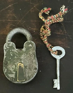 Vintage Metall Schloss & Schlüssel Set Aligarh Architektur Hardware 4 EVERS - Bild 1 von 8