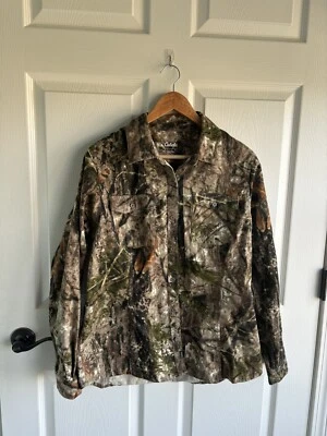 Cabelas Camo Women’s Long Sleeve Button Down EUC - Image 1 of 4