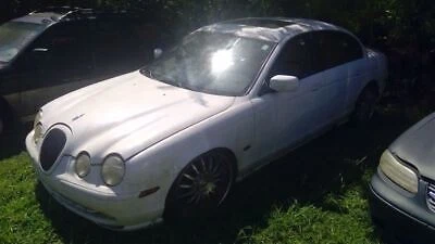 Carrier Automatic Transmission Thru VIN M45254 Fits 00-03 Jaguar S Type Oem - Imagem 1 de 4