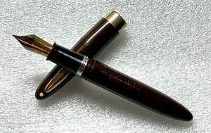 1940's LT Sheaffer's Burnt Umber Brown Touchdown fountain pen - Picture 1 of 5