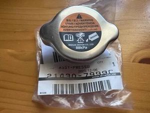 Genuine Nissan Radiator Cap Assembly. 21430-7999C - Picture 1 of 1