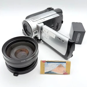 Sony HDR-XR500V Full HD Handycam Camcorder Silver w/Wide Conversion Lens Japan - Picture 1 of 10