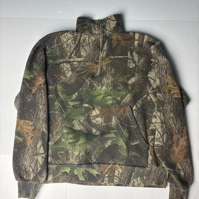 Vintage Liberty Men's Medium Hunting Sweatshirt Camo Realtree Hardwoods Collar - Image 1 of 4