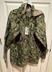 NWT US Navy Working Uniform NWU Type III Parka Small/X-Long AOR2 Goretex Hooded - Picture 1 of 5