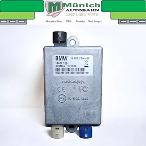 BMW 528i 2010 USB Hub Antenna Control Module 9123739 Used. - Picture 1 of 7