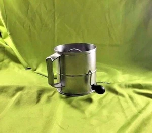 Vintage Metal Sifter for Home Restaurants Catering Baking - Picture 1 of 12