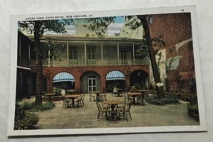 Court Yard, Patio Royal, New Orleans, Louisiana. Postcard (Y2) - Picture 1 of 2