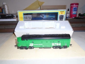 ATLAS #7049 EMD FP7 DIESEL LOCOMOTIVE - BURLINGTON NORTHERN #9794 HO - Picture 1 of 6