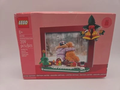 LEGO 40702 Limited Edition Christmas Picture Frame 209 Pieces New in Sealed Box - Image 1 of 4