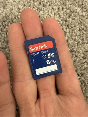 SanDisk 8GB SDHC Flash Memory Card Class 4 - Image 1 of 2