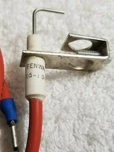 FENWAL FLAME SENSOR IGNITION SENSOR 05-1000000-250 NEW OLD STOCK - Picture 1 of 3