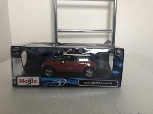 Mini Cooper - 1:18 die-cast model car by Maisto - boxed Unopened. - Picture 1 of 8