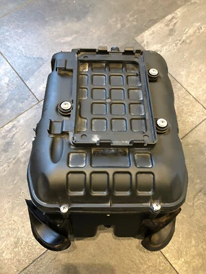 Aprilia Tuono V4 1100 2016 caja de aire trompetas y filtro de aire OEM RSV4 RF Foto 1 de 4