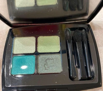 LANCOME PARIS Ombre Absolue Palette Luminesce Green Multicolor Eyeshadow Kit - Image 1 of 4
