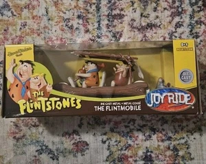 Ertl 33735 Hanna Barbera The Flintstones Flintmobile and Figures 1/18 Scale... - Picture 1 of 6