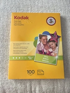 Papier fotograficzny Kodak 48 lb. 8,5x11 błyszczące opakowania 100 arkuszy, zapieczętowane - Zdjęcie 1 z 6