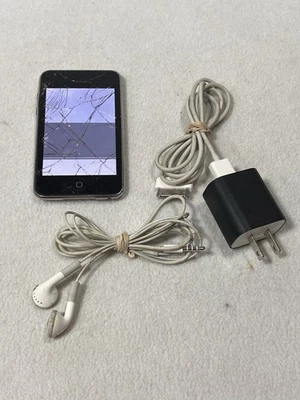 Apple iPod Touch 2nd Generation 8GB - Black - Image 1 of 4