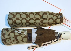 Coach Signature Chelsea Khaki Mahogany Compact Umbrella NWT - Picture 1 of 3