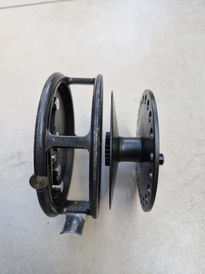 Carrete de pesca con mosca Hardy Bros LTD Princess ST JOHN LTD THE ST JOHN MK2 Foto 1 de 3