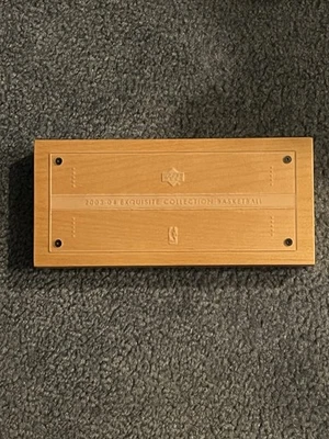2003/04 UPPER DECK EXQUISITE COLLECTION BASKETBALL EMPTY WOODEN BOX  no cards - Image 1 of 4