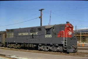 SP SOUTHERN PACIFIC 3035 SAN FRANCISCO CA 1973 KODACHROME TRAIN SLIDE - Picture 1 of 1