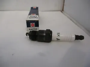 GM AC Delco Spark Plugs AC Part # R46TSX GM Part # 5613883 - Picture 1 of 1