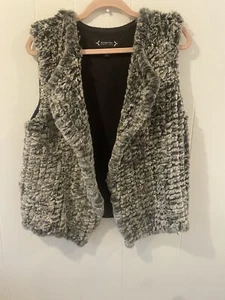 Nanette Lepore Vest Womens M Faux Fur Front Knit Back Hook Eye Closure Grays - Picture 1 of 5