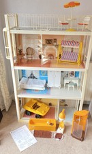 vintage sindy house with lift