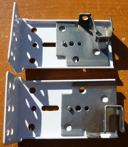 (1 PAIR) Vintage White Adjustable Kirsch Superfine Traverse Rod End Brackets - Picture 1 of 4