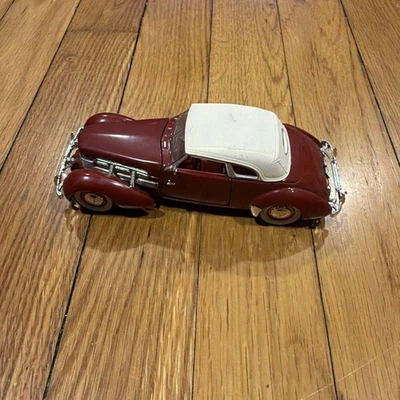 Signature 1937 Cord 812 supercargador rojo diecast modelo de coche escala 1:32 Foto 1 de 4