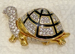 SWAROVSKI VINTAGE GOLD PLATED ENAMEL AND RHINESTONE TURTLE BROOCH - Picture 1 of 5