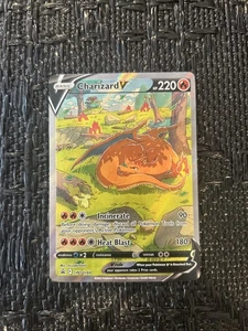 Charizard V SWSH260 SWSH: Sword & Shield Promo Cards Holo - Picture 1 of 2