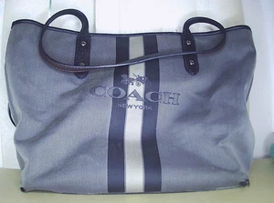 Coach 69645 City Cremallera Bolso Cartera Caballo y Carruaje Jacquard_ 12x5x10" - Imagen 1 de 7